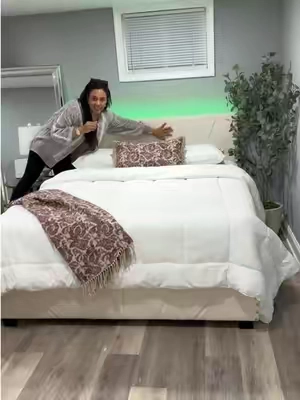 Las camas de lujo con luz LED #bedding #cama #homefurniture 