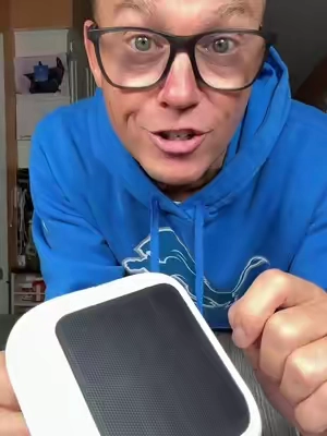 Replying to @flomolina1 just dropped! #wirelesscamera #securitycamera #tiktokshopcreatorpicks #halloween #tiktokshopstockup 