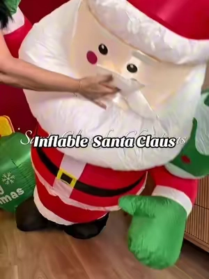 Inflable Santa Claus, tiene 8 pies de altura, puedes encontrar otros diseños en el carrito. #christmas #navidad #christmasdecor #santaclaus #inflablesantaclaus 