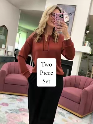 This two piece set with the quarter zip top is perfect to travel in, go out in, or just lounge in! It is true to size. I’m 5’7” 140 in a medium. @WIHOLL FASHION 