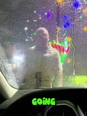 Cleans the windshield and removes all oily residues etc. from it. Also applies to the interior.  #car #carcleaning#detailing  #windowcleaning #carcareproducts 