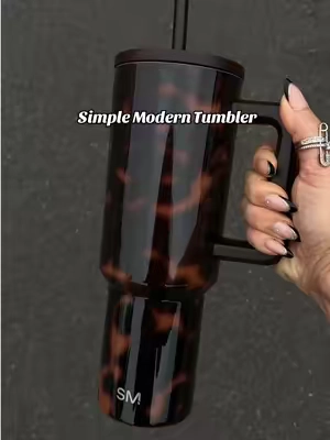 So pretty 🤩 @Simple Modern 