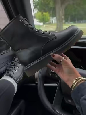@Athletfit.shop #boots #combatboots #fallshoes #tiktokshopstockup #ankleboots 