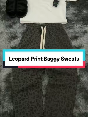 Tuff and affordable baggy sweatpants that go perfect for this fall szn>>> #mensfashion #affordablefashion #baggysweats #falloutfits #tiktokshopstockup 