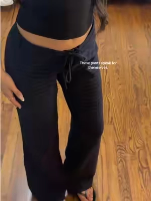 #yogapants #brandy #flared #comfypants #stripes 