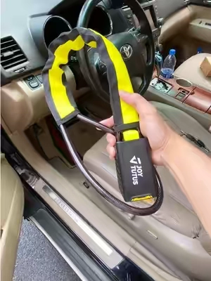 🚗🔒Esta es la forma más económica de proteger el coche. ¡Todos los coches deberían estar equipados con este candado de seguridad! #steeringwheellock #carmusthaves #tiktokmademebuyit #toolupgrade #caraccessories 