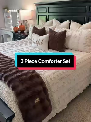 Get the oversized king for your king bed or your cal king bed!!  #comforter #comforterset #bedding #beddingset #fallbedding 