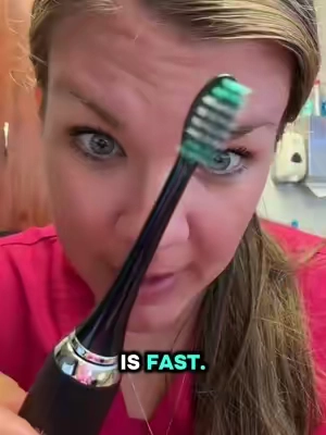 If you love black esthetic… #aquasonic #toothbrush #electric  #oralhygiene #viral 