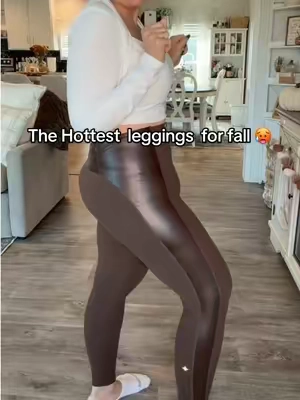 Oh these leggings are good @Halara_official #halara #tummycontrol #leggings #curvyfashion #plussizefashion 