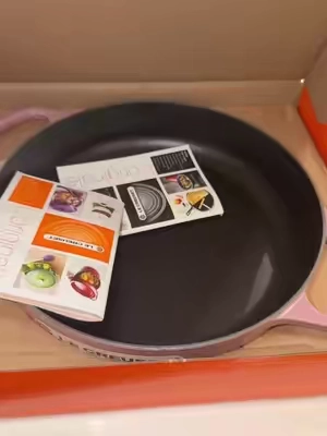 Yessss it's back!!!don't forget to use to coupons #lecruset #cookingtok #kitchenfinds #cookingpans #greatgifts 