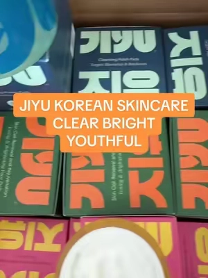 Korean skincare is leap and bounds over everyone else! This trio will make your skin clear, glow and youthful looking! #jiyu #antiagingskincareroutine #matureskin 