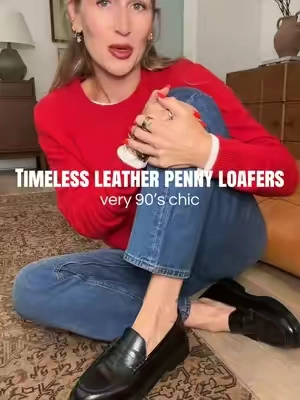 100% genuine leather. So chic and timeless. #90sfashion #pennyloafers #leatherloafers #loafers #dressshoes 