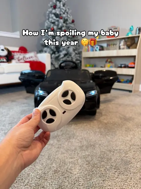 For the parents that want to absolutely spoil their littles this year 🔥👏🏻 LOVE that it comes with the parent remote! #kidsrideoncars #christmasgiftideas #giftsforkids #toddlermusthaves 