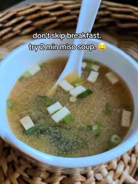 Don't skip breakfast, babes. Start your day with delicious miso soup instead. 👌🏽 @Weee Asian Supermarket #misosoup #breakfastideas #girldinner #foodietiktok #soupseason 