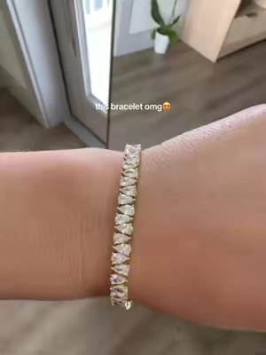 literally the most beautiful bracelet ever #jewlery 