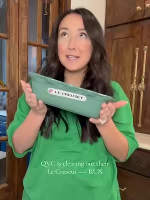 POV: you bought the loaf pan because it was pretty and now suddenly you’re baking everything from scratch 😂🍞🤎 This Le Creuset loaf pan is one of those kitchen pieces you’ll have forever. @QVC, Inc 