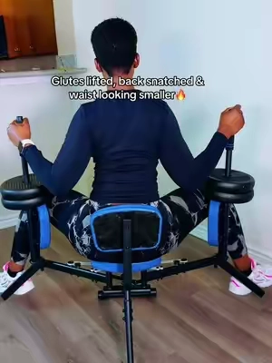 Struggling to build round glutes at home? 🍑 This combo hits your glutes AND upper body so you can work your whole shape without the gym. #glutes #glutesworkout #athomeworkout #glutemachine #creatorsearchinsights 