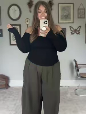 The actual comfiest comfy outfit to ever exist fr #plussizefashion #comfyoutfit #comfyclothes #linenpants #klassynetwork 