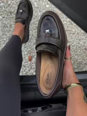@QVC, Inc #clarks #loafers #tiktokshopstockup #qvcloyaltyprogram #fallshoes 