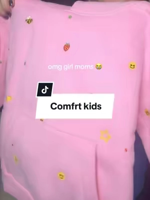 The cutest kids @Comfrt embroidered hoodie 🥹💕 #comfrthoodie #comfrtkids #hoodieseason #tiktokshopstockup #tiktokshopcreatorpicks 