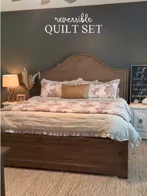 This quilt set comes in multiple different colors + sizes! 🤍 Mine is the terracotta king size - I just have it folded at the end of the bed 🫶🏼 #quilt #quiltset #beddingset #comforterset #bedding 