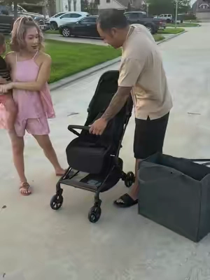 Momcozy Travel Stroller#momcozy #momcozylife #travelstroller #babystroller #tiktokshop @Momcozy Official 