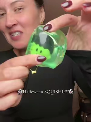 How fun are these squishies!? They have cute Halloween characters inside! #squishies #squishy #squishyasmr 