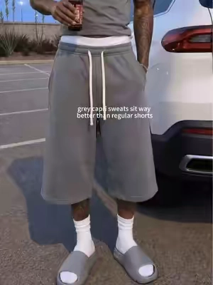 I'm not allowed. You still don't know these pants. #capris #croppedpants #longshorts #streetwear #mensstyle