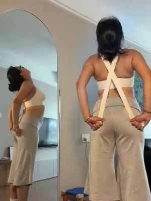 The way this opened my chest and stopped my slouch… I'm obsessed #tiktokmademebuyit #posturebra #tiktokshopsummersale #posture #posturecorrector 