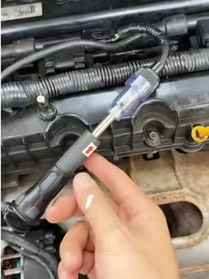 Spark plug detection.#tiktokshop #mechanic #tools #autotools #fyp