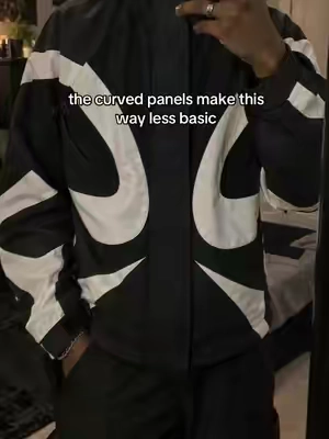 paneling went crazy #jacket #windbreaker #hoodedjacket #fyp #streetwear  