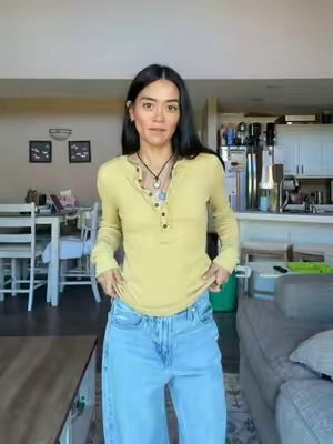5’0” wearing size xsmall 
