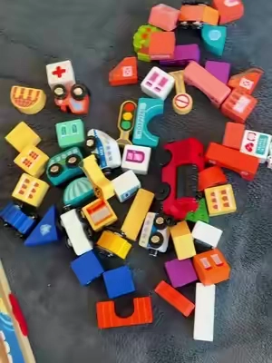POV: you finally found a toy that isn't screens and doesn't get boring in a week 😅" #MomsofTikTok #toddlerlife #giftideas2025 #tiktokmademebuyit #playtimeideas @edutree_toys 