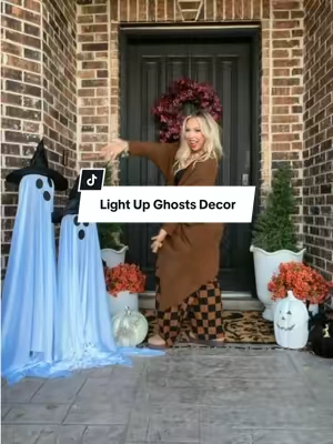 For the price… I couldn’t pass these cute ghosts up and they light up too!👻@Warmtime Party #halloweendecor #falldecor #frontporchdecor 
