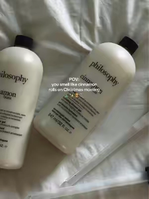 Limited edition holiday shower gels are here!!! Run 🏃‍♀️ @QVC, Inc #qvctiktoksuperbrandday #holiday #philosophyshowergel #cinnamonrolls #christmas 