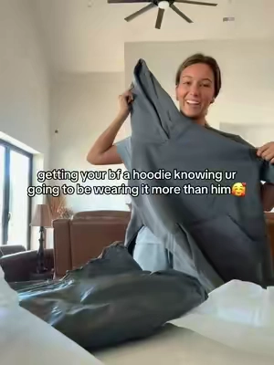 like yk what it’s OUR hoodie #boyfriendhoodie #comfrt #comfrthoodie #relatable #oversizedhoodie 