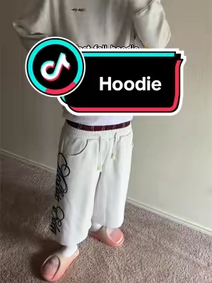 Overly tuff #streetwear #cropped #hoodieszn 