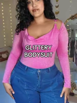 so chic #midsizefashion #tummycontrol