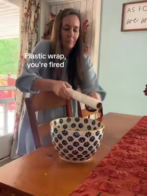 Plastic wrap, you've been fired.😅 These farmhouse dish covers are such an easy kitchen reset for leftovers, snacks, and serving bowls. #TikTokShop #TikTokMadeMeBuylt #kitchenfinds #foodcover #homefinds 