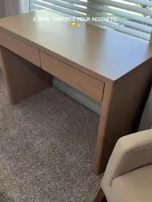 This desk was made for the neutral lovers like meee 😍 #desk #desksetup #officeessentials #vanity #studentessentials 