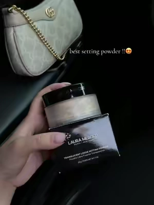 #settingpowder #translucentpowder #lauramercier #makeup #lauramercierpartner 