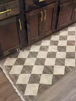 Seriously the best rugs ever!! #rugsusa #rugs #runnerrug 