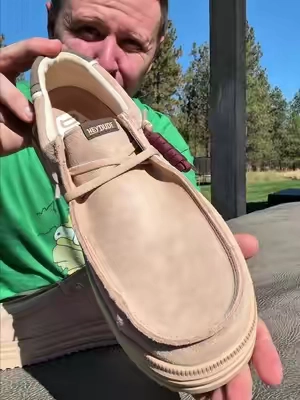 HEYDUDE Rev Suede #heydude #menshoes #slipon 