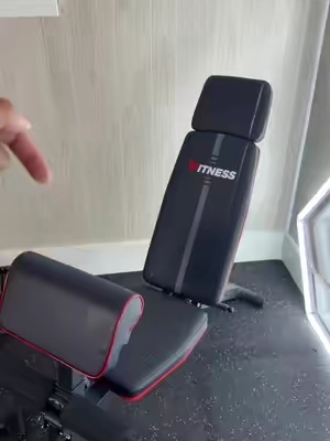 Solid home gym upgrade 💪 This BEARBRO weight bench supports up to 770 lbs and gives you plenty of options for a full-body workout without taking up a ton of space. #HomeGym #WeightBench #GymEquipment #WorkoutEquipment #TikTokShop 