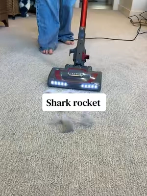 The shark rocket vacuum is sooo affordable 👏🏼 #sharkvacuum #vacuum #sharkrocket #affordablevacuum 