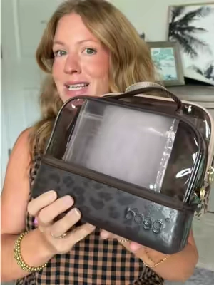 These bogg n ends cosmetic bags make the best gifts! #giftsforher #boggsnends #boggbag @BoggBags #cosmeticbagg 