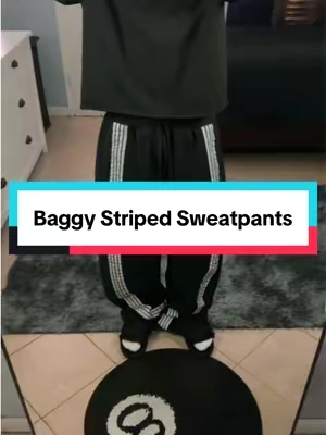 Shakwear just dropped a banger with these, I’m 5’8” wearing size small👆 #mensfashion #baggysweats #streetwear #shakawear #falloutfits 
