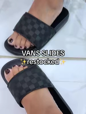 Vans checkerboard slide sandals have been restocked!!  #slidesandals #vansslides #vans #opentoesandals #vanscheckerboard @vans 