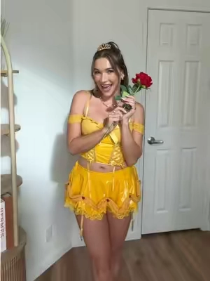 Belle Costume🥀 #halloweenideas #halloweencostume #costume #costumeideas #princesscostume