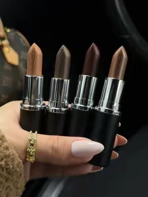 #maccosmetics #lipstick #lipcombo #fallmakeup #lippies @M·A·C Cosmetics 